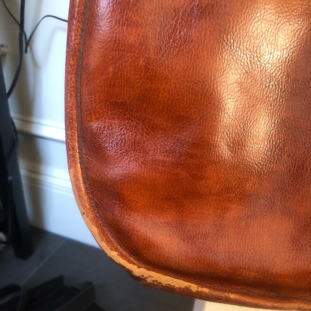 SOLD!!! Urban Outfitters Shoulder Handbag - Picture 3 of 3